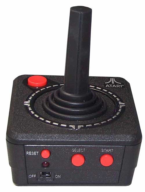 Atari Console de jeux + 10 jeux État correct - Bandai reconditionné disponible sur Fnac