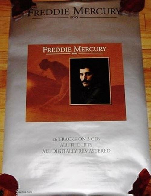 Freddie Mercury - 50x70 cm - AFFICHE / POSTER État correct - N/A reconditionné disponible sur Fnac