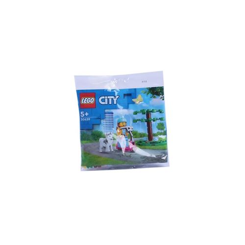 Acheter LEGO LEGO City-Polybag CityPolybag Hundepark und Roller Bausatz (30639) État correct - 45,99 € LEGO LEGO City-Polybag CityPolybag Hundepark und Roller Bausatz (30639) État correct - N/A reconditionné disponible sur Fnac