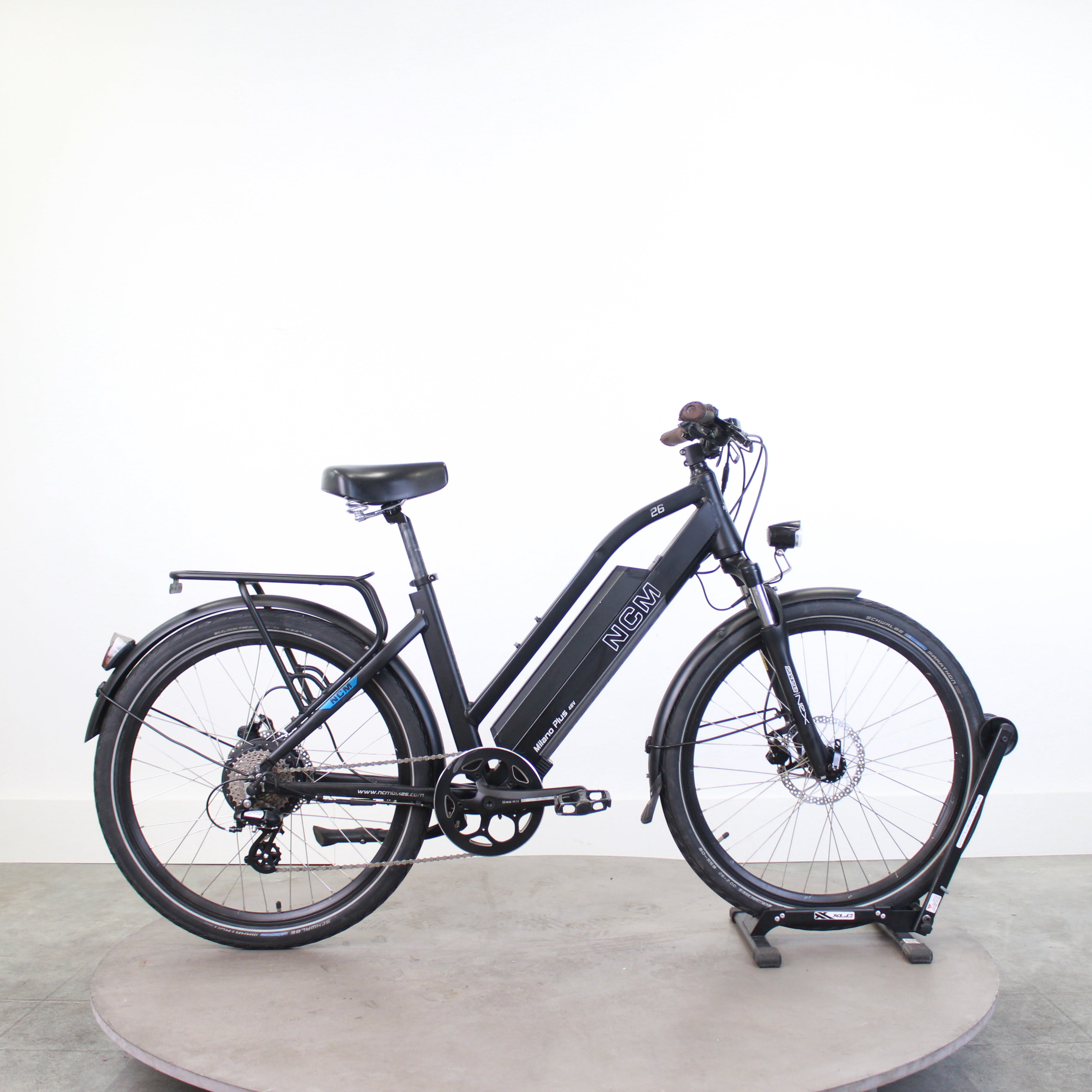 Acheter Vélo électrique NCM Milano Plus - 1099,00 € Vélo électrique NCM Milano Plus - N/A reconditionné disponible sur Loewi