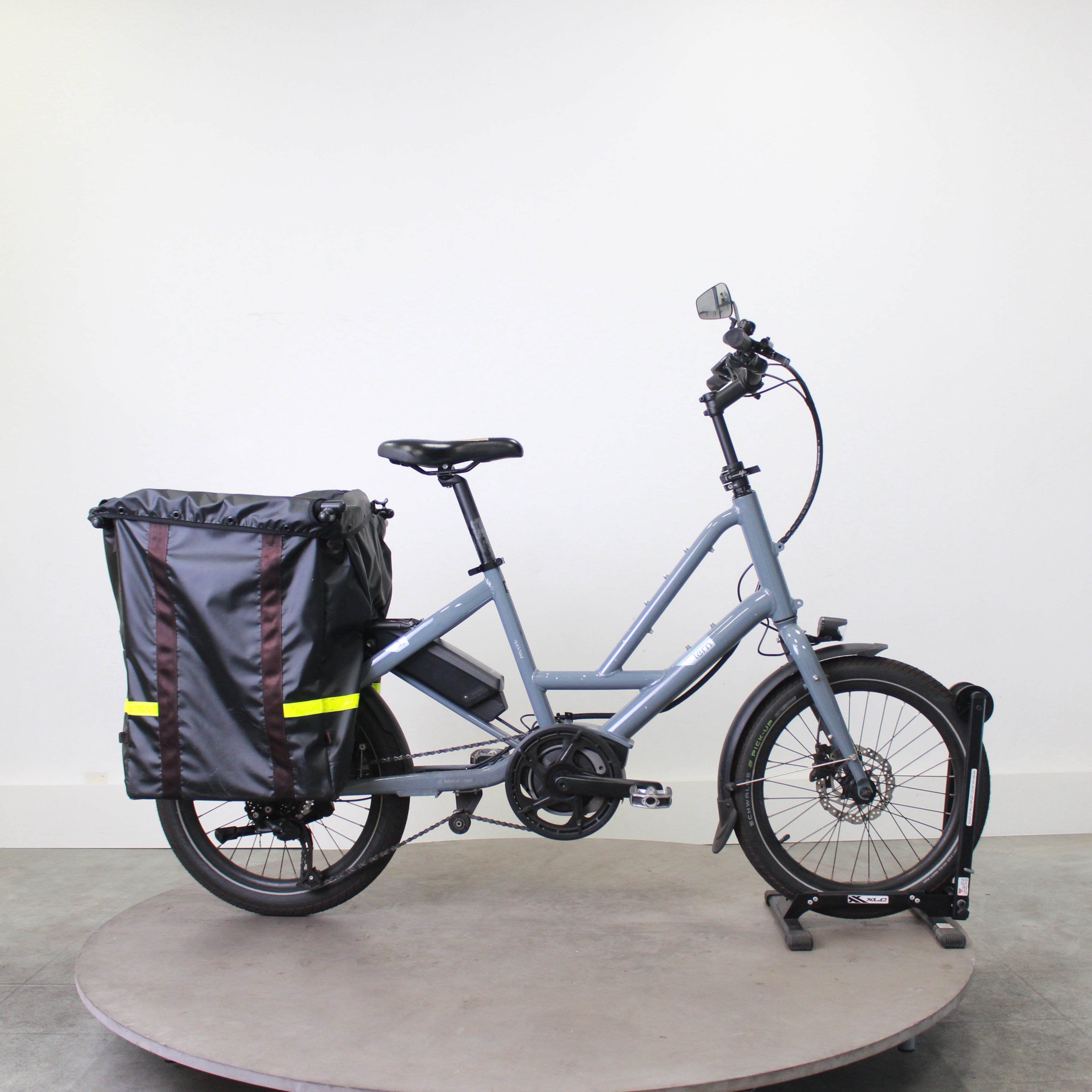 Vélo longtail électrique Tern Quick Haul D8 - Équipé