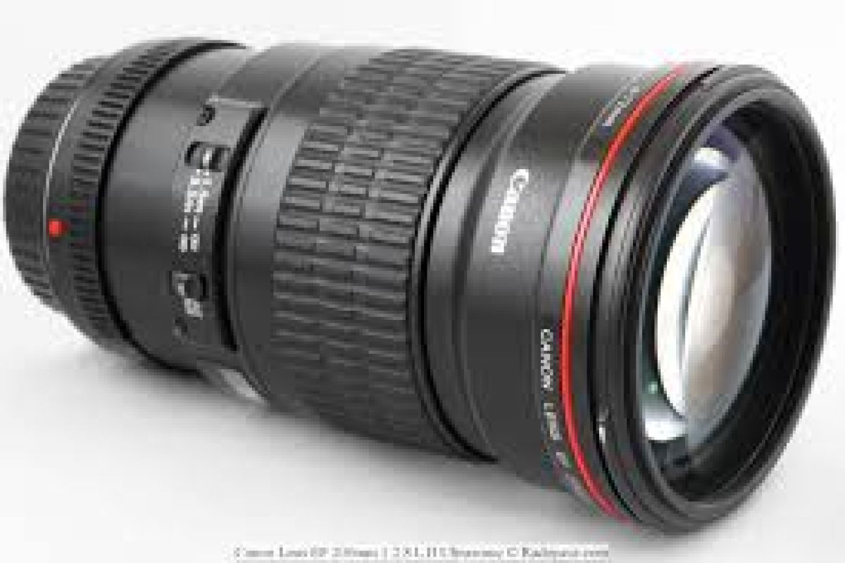 Canon EF 200mm 1:2.8 LII USM Focale fixe pour Canon Reflex