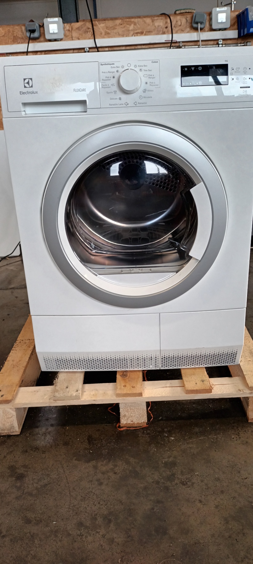 Sèche-linge Arthur Martin Electrolux EDP2075GDW - Bon état sur Murfy