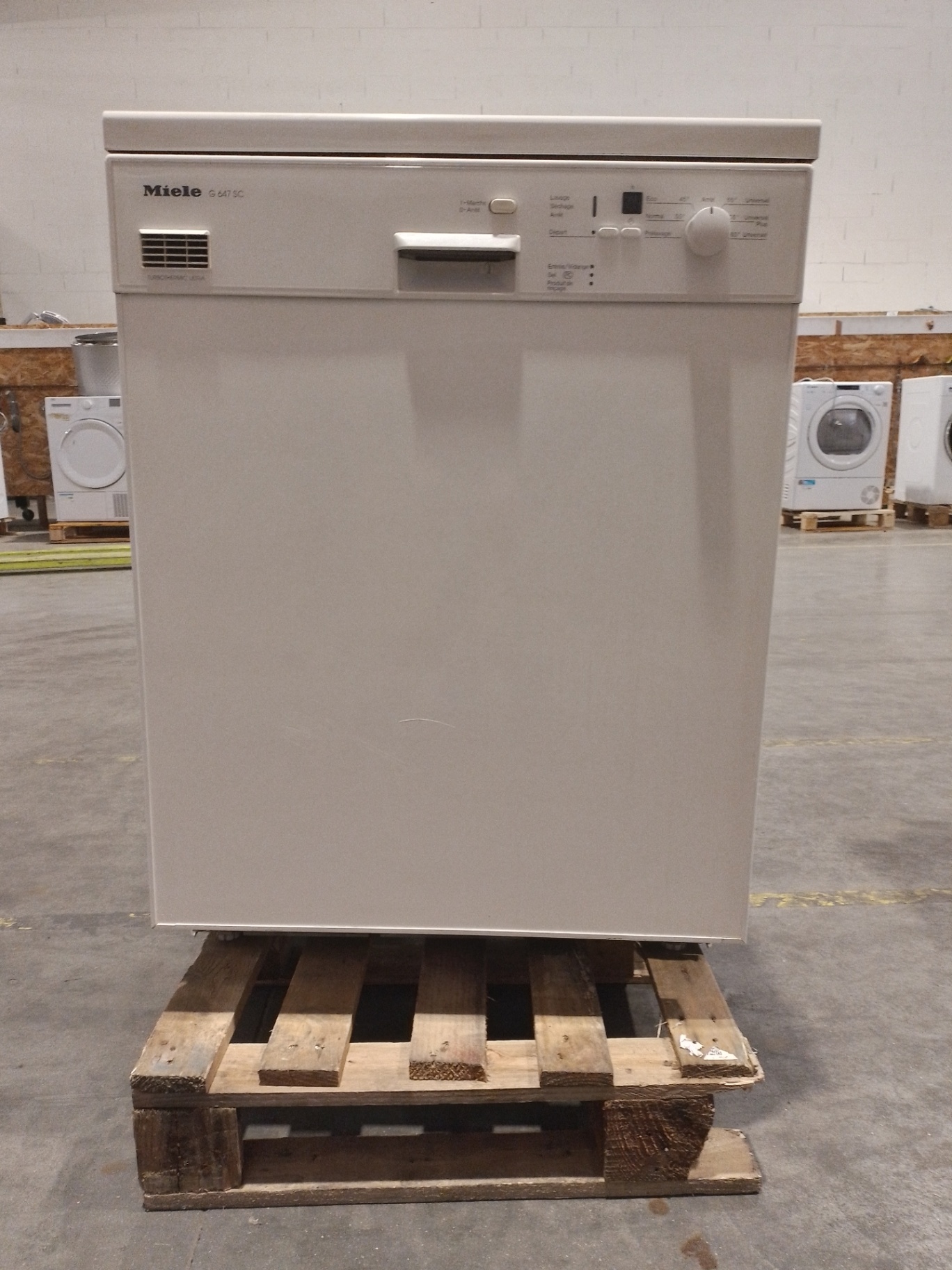 Lave-vaisselle Miele G647SC - Très bon état sur Murfy