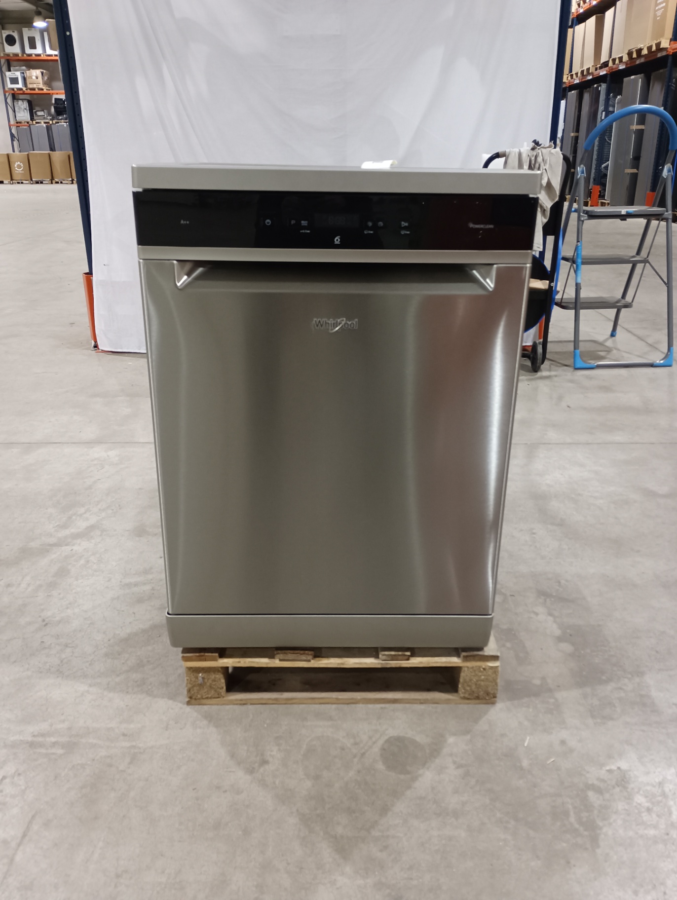 Lave-vaisselle Whirlpool WFC3C24PFX - Bon état sur Murfy