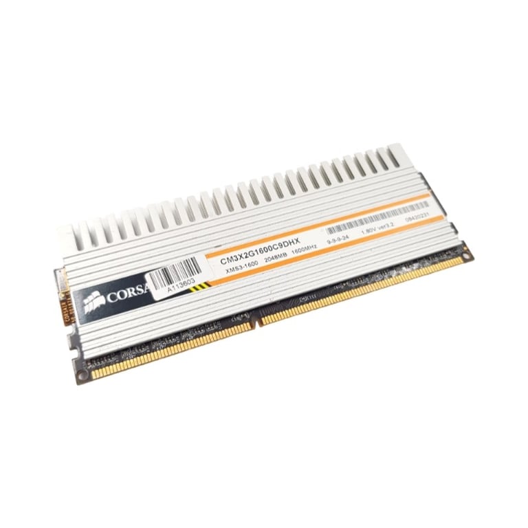 2Go RAM DDR3  XMS3 CM3X2G1600C9DHX DIMM PC3-12800U - Très bon état Très bon état - Corsair reconditionné disponible sur Pixmania