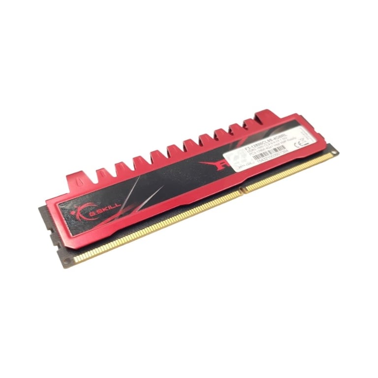 4Go RAM DDR3  F3-12800CL9S-4GBRL DIMM PC3-12800U - Très bon état Très bon état - G.Skill reconditionné disponible sur Pixmania