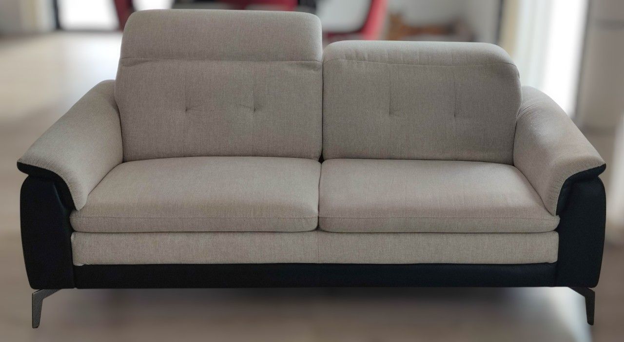 Acheter Canapé Château D'ax 3 Places Bon état - 1900,00 € Canapé Château D'ax 3 Places Bon état - reconditionné disponible sur Rakuten