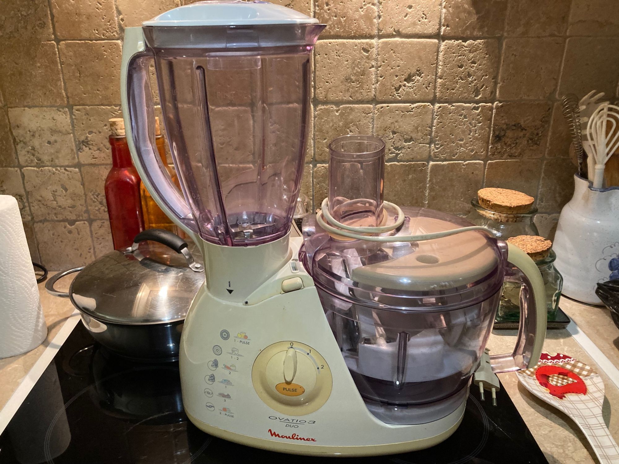 Moulinex Ovatio 3 Duo - Robot multi-fonctions - 700 Watt - blanc Bon état -  reconditionné disponible sur Rakuten