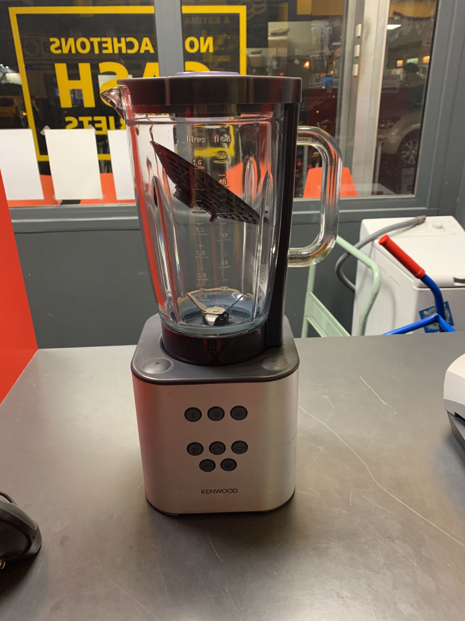 Acheter Kenwood BL650 - Bol mixeur blender - 1.6 litres - 600 Watt - aluminium brossé Bon état - 45,00 € Kenwood BL650 - Bol mixeur blender - 1.6 litres - 600 Watt - aluminium brossé Bon état - reconditionné disponible sur Rakuten