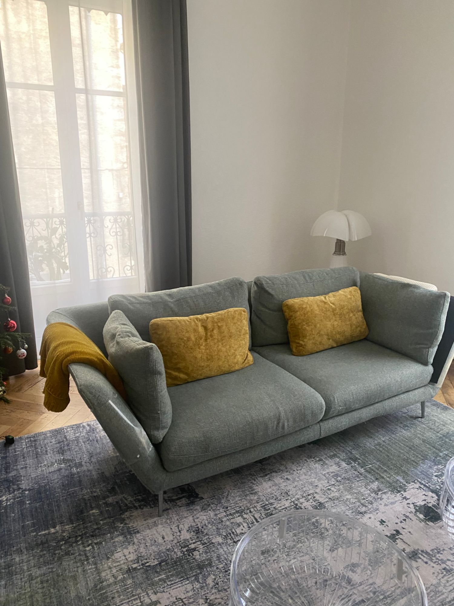 Canapé 3 Places Poltronesofa Avec Pouf Bon état -  reconditionné disponible sur Rakuten