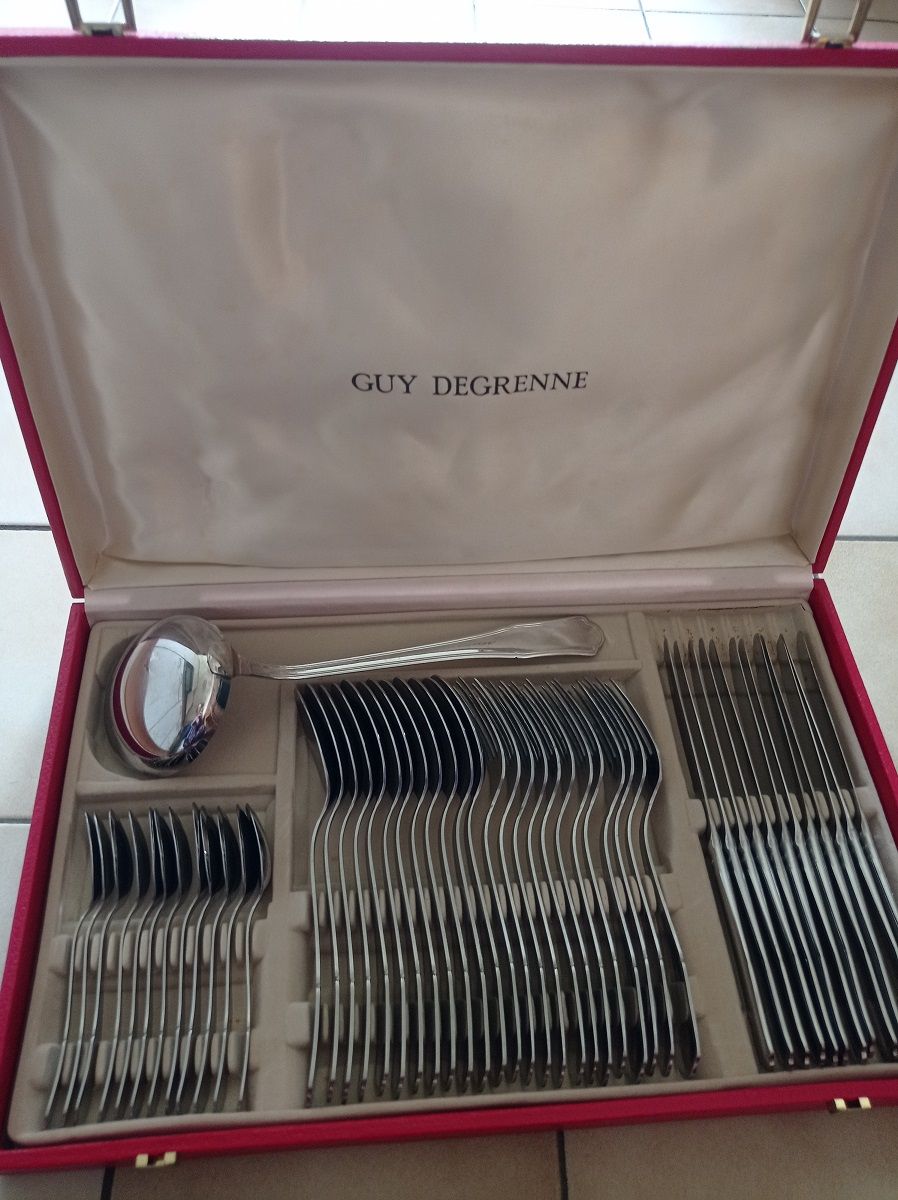 Ménagère 49 pièces - Inox - Guy Degrenne Bon état -  reconditionné disponible sur Rakuten