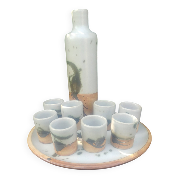 Ensemble à liqueur signé La Poterie de la Colombe par Madeleine Brault anné