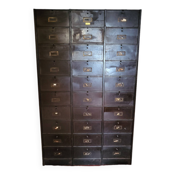 Meuble Ronéo 30 clapets - Bon état sur Selency