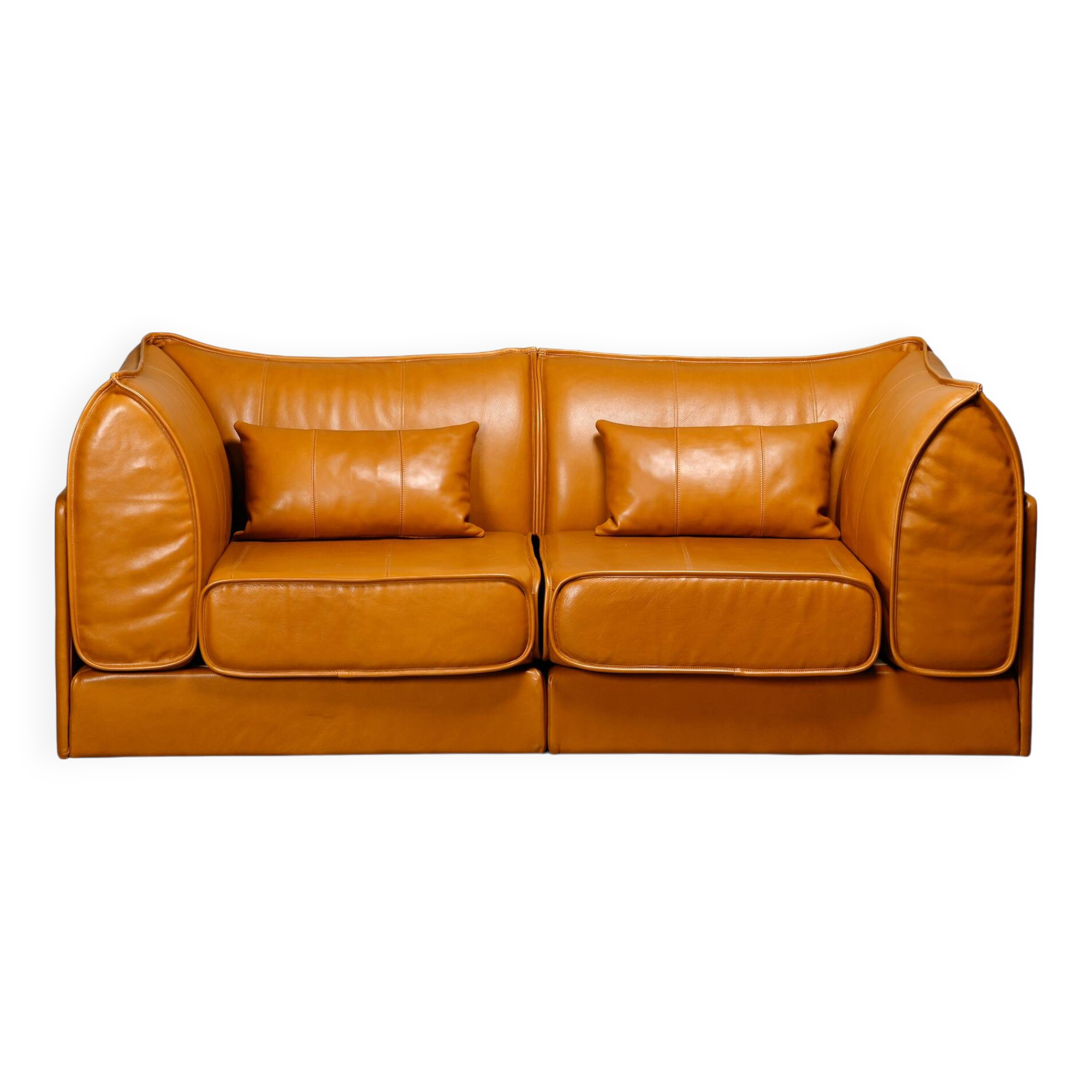 Acheter Canapé modulable De Sede DS-19 modèle 'Pagoda' en cuir cognac Bon état - 8600,00 € Canapé modulable De Sede DS-19 modèle 'Pagoda' en cuir cognac Bon état - reconditionné disponible sur Selency