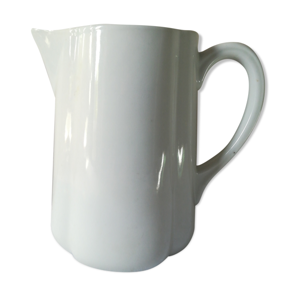 Pichet en faience - Bon état sur Selency