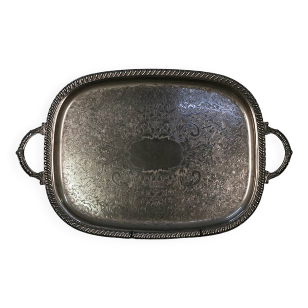 Plateau en métal argenté - Bon état sur Selency