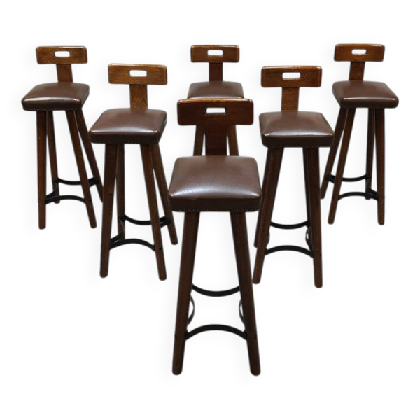 Tabourets de bar brutalistes en bois, années 70 - Bon état sur Selency