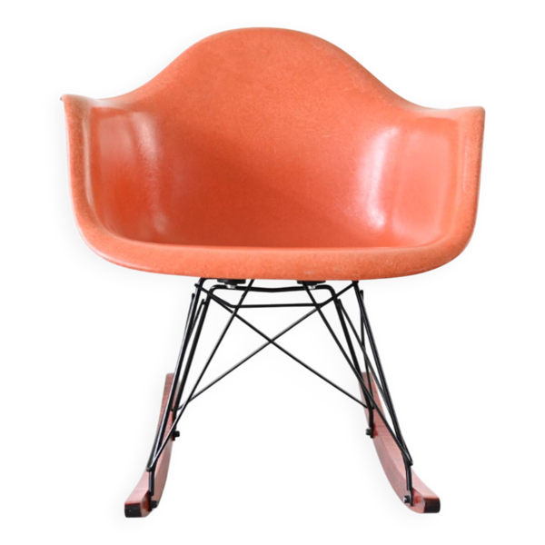 Fauteuil à bascule RAR Charles & Ray Eames - HERMAN MILLER - Bon état sur Selency