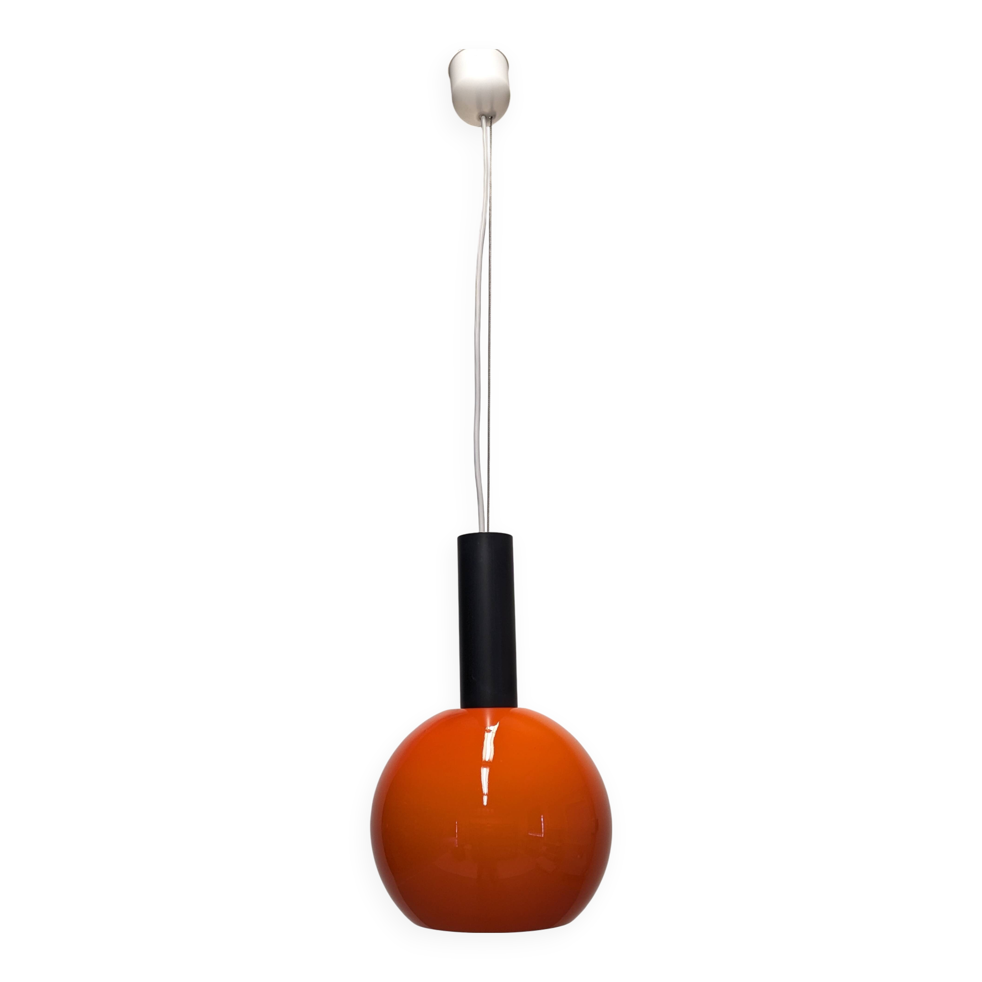 Suspension boule en opaline orange par Parscot, années 60-70
