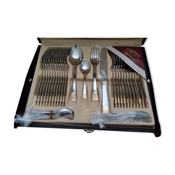 Couverts de table - Bon état sur Selency