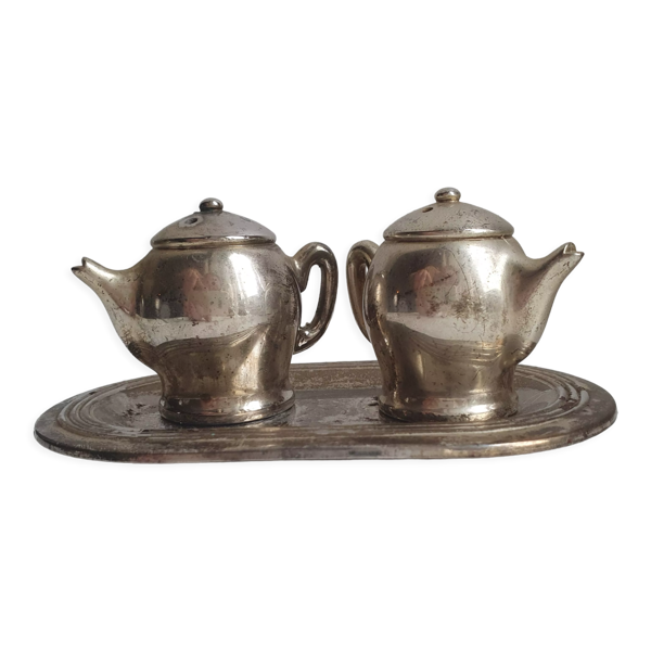 Ensemble trois pièces salière et poivrière  théières miniatures - Bon état sur Selency