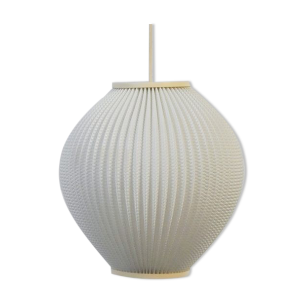Suspension en plastique blanc Pearl Shade par Lars Schiøler 1960