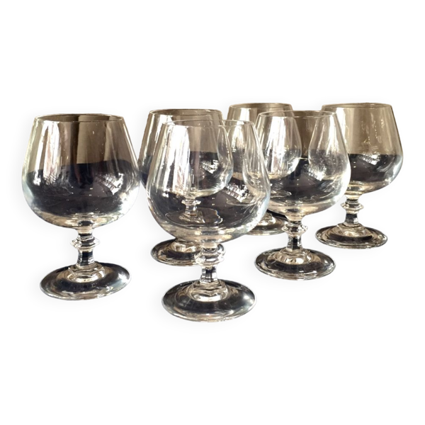 Suite de 6 verres a pied a cognac en cristal - Bon état sur Selency