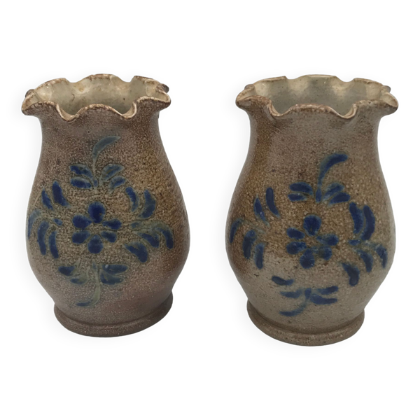 Paire de vases poterie vintage à décor floral et glaçureau sel