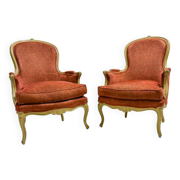 Paire de fauteuils de style Louis XV, tapisserie rouge