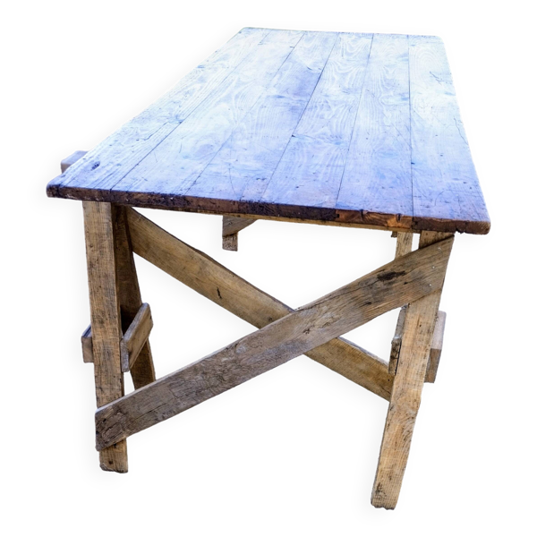 Table de ferme rustique patinée sur de lourds tréteaux - Bon état sur Selency