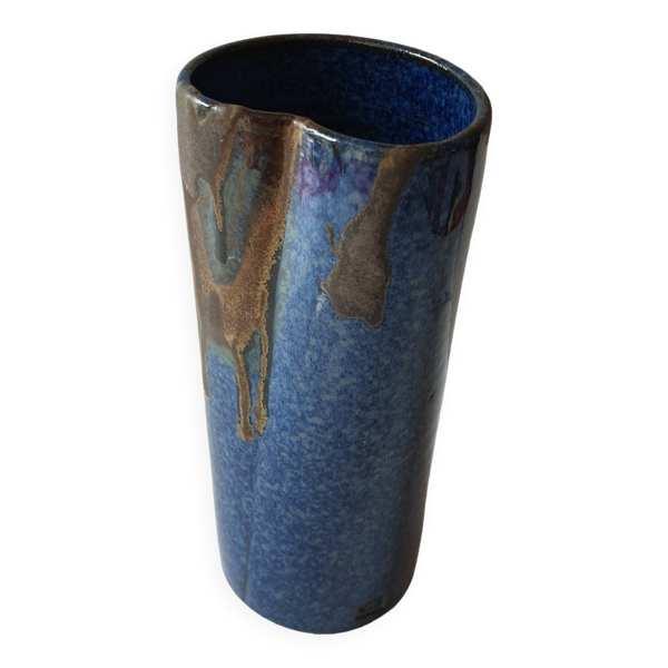 Acheter Vase en céramique à couverte bleue Signée Jean CACHELEUX (Puisaye) Bon état - 90,00 € Vase en céramique à couverte bleue Signée Jean CACHELEUX (Puisaye) Bon état - reconditionné disponible sur Selency