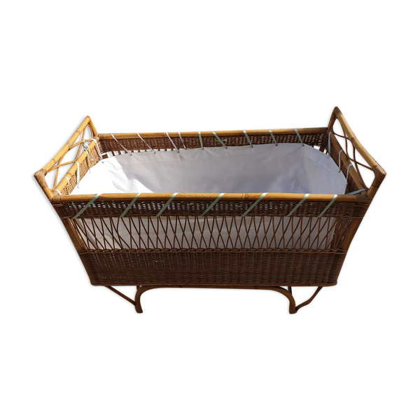 Lit corbeille enfant rotin