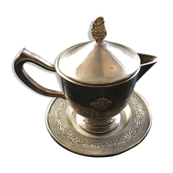 Pichet et soucoupe métal argenté