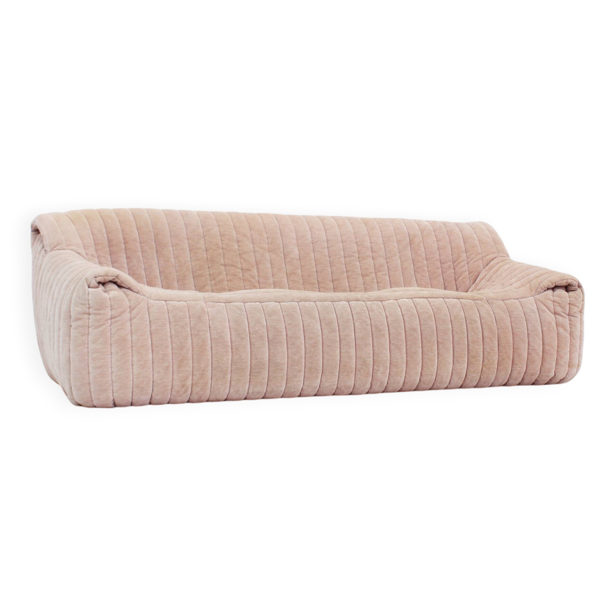 Canapé 3 places vintage Cinna Sandra en tissu rose par Ligne Roset