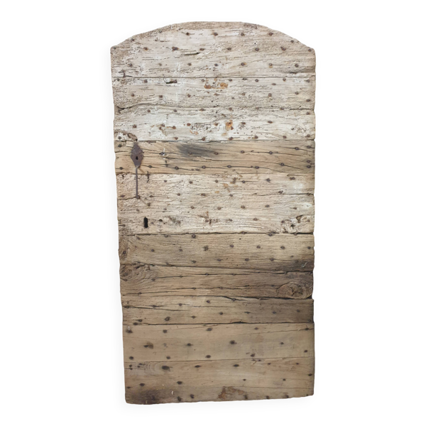 Porte cloutée xviiième en châtaignier - Bon état sur Selency