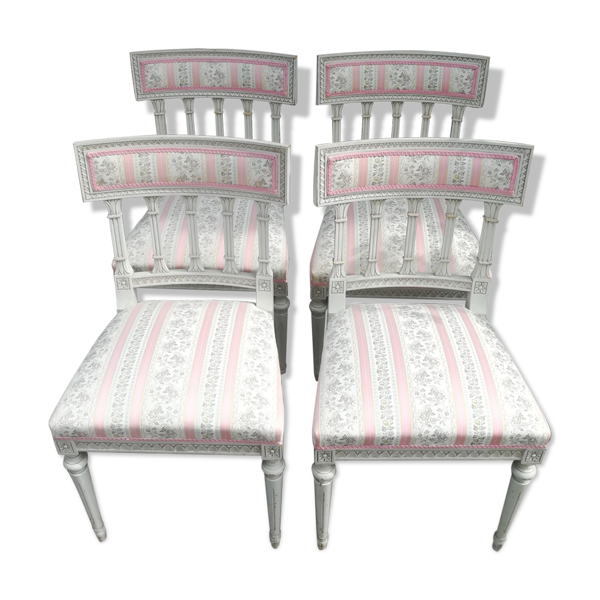 Série de 4 chaises style Louis XVI patinées - Bon état sur Selency