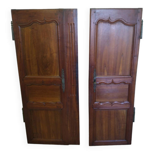 Portes d'armoire ancienne