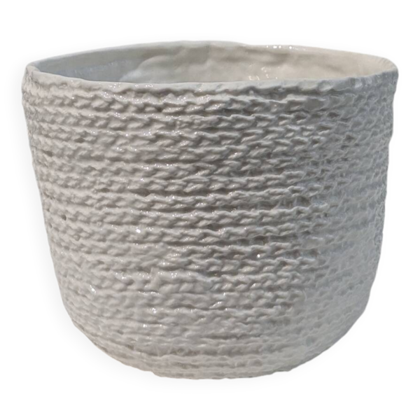 Panier en porcelaine