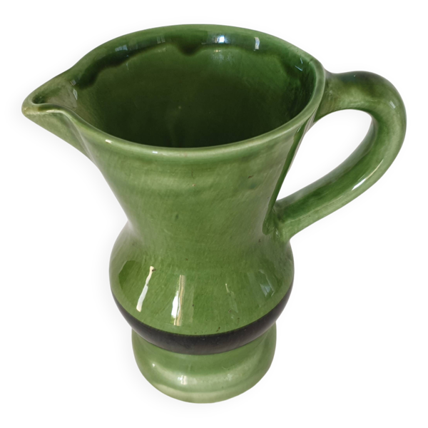 Pichet Vert en céramique signé Longchamp - hauteur 18.5cm