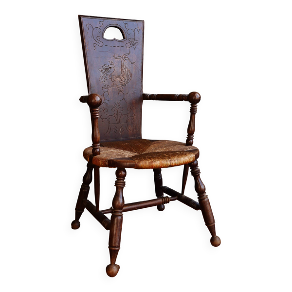 Fauteuil ancien d’art folklorique