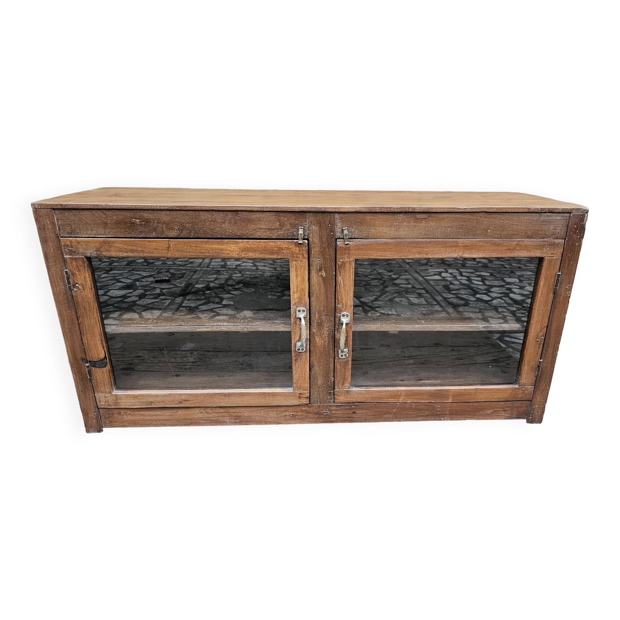 Buffet - meuble TV vitré en teck birman sur Selency