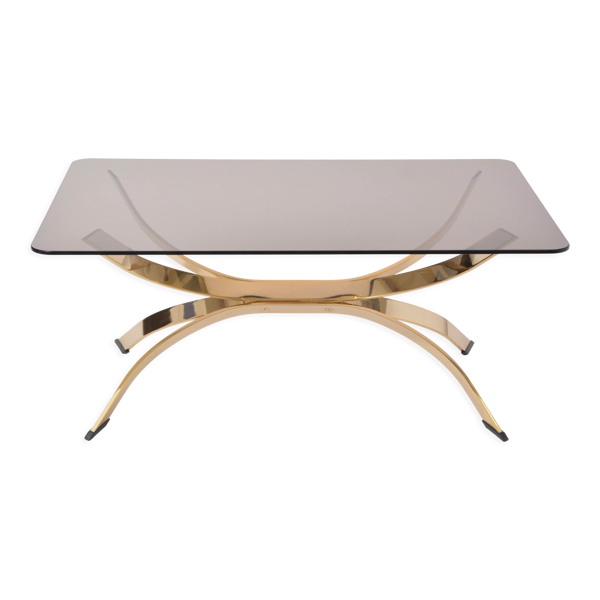 Table basse moderne du milieu du siècle de couleur dorée avec plateau en verre fumé