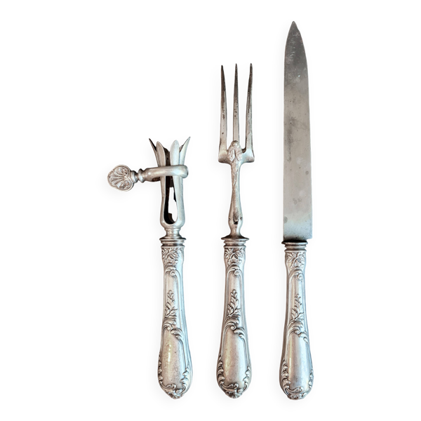 Nécessaire à gigot en métal argenté de style Rocaille