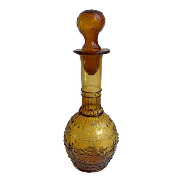 Carafe ambrée en verre moulé et soufflé années 50