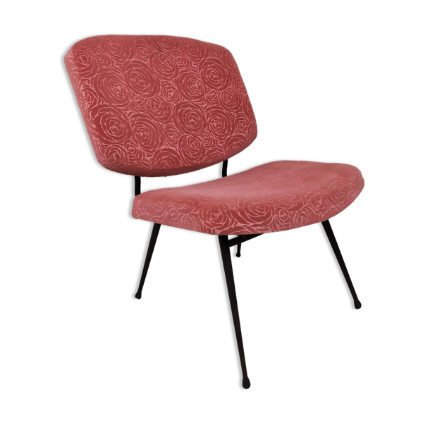 Chauffeuse rose vintage