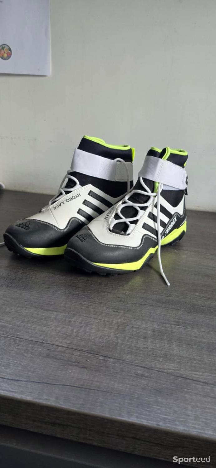 Chaussures Canyoning ADIDAS TERREX Comme neuf (c'est déjà la condition standard) - Adidas reconditionné disponible sur Sporteed