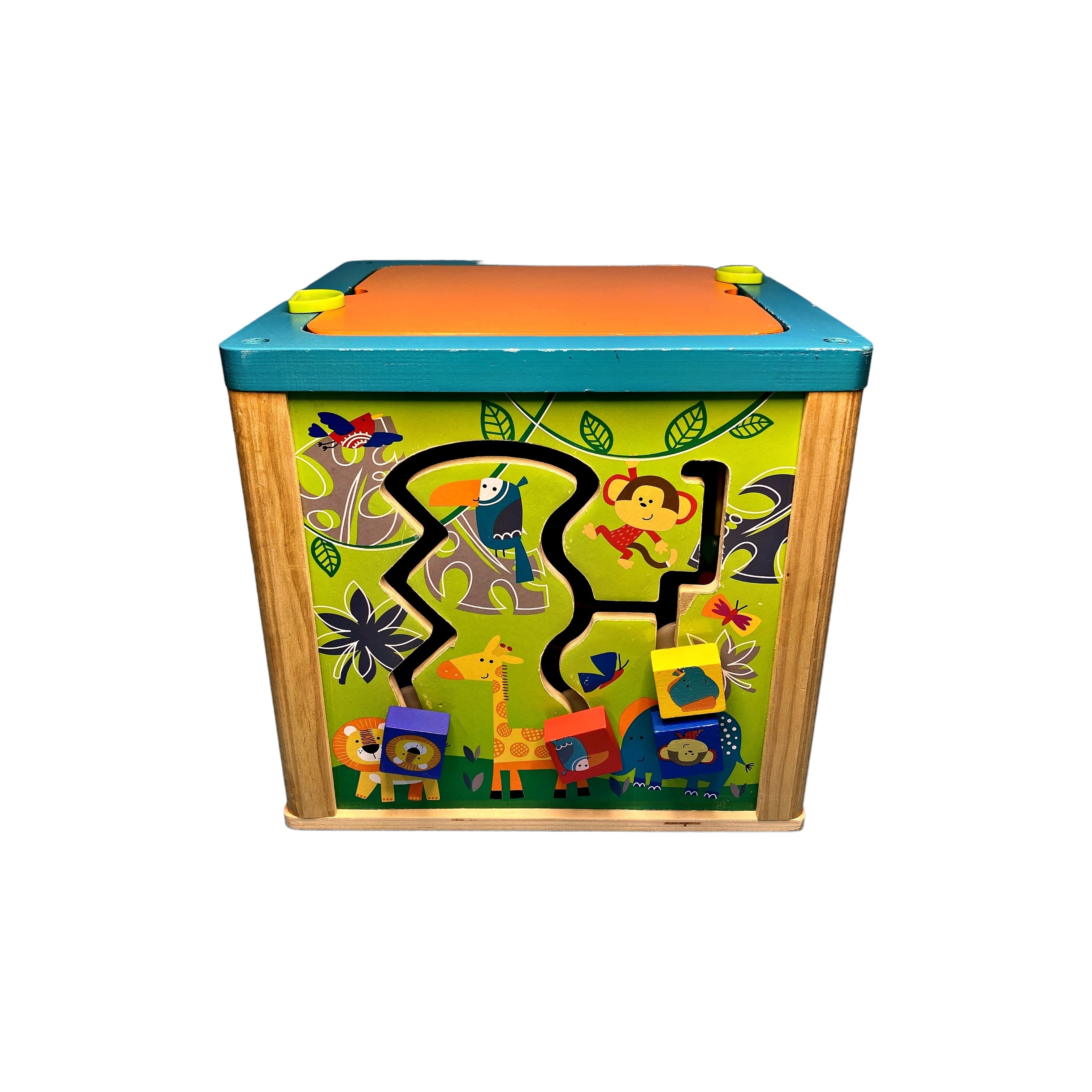 Grand cube d'activités - Très bon état sur Yoti