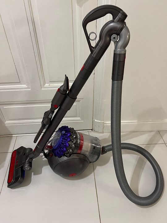 Aspirateur Dyson Big Ball Parquet 2 - Bon état sur youzd