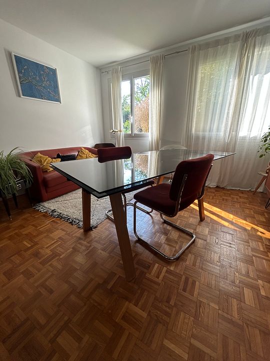 Table en verre
